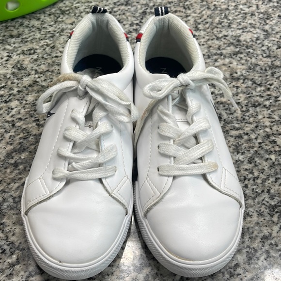 Nautica size 3 boy’s causal shoes. - Picture 1 of 4